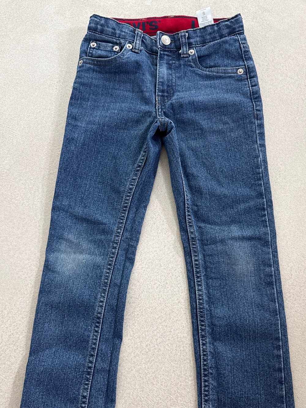 Levi's Men's Dark Blue Straight Jeans with Subtle Fade 511